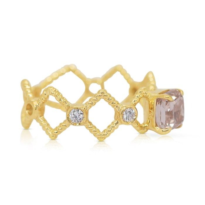 טבעת חמישה יהלומים גאומטרית במשקל 1.01 קרט בזהב צהוב 18 קראט - תעודת IGI – תמונה 4