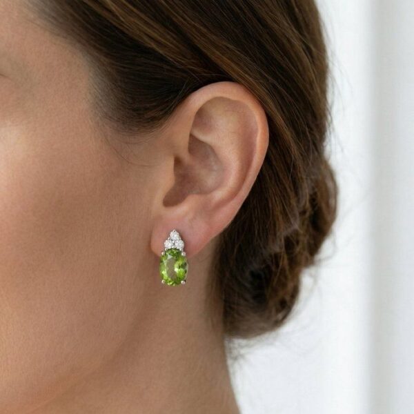 עגילי זהב לבן 14K, 6.21 קראט, מתועדים IGI