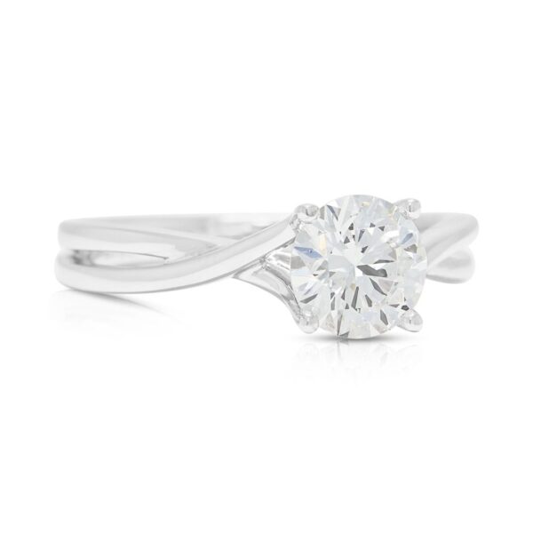 טבעת יהלום מעבדה עגול בחיתוך בריליאנט במשקל 1.04 קרט, מרהיבה, בזהב לבן 18 קראט - מתועדת IGI