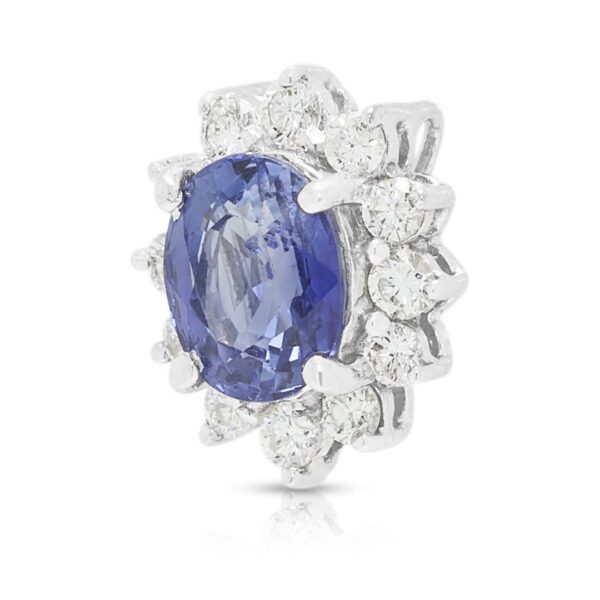 תליון הילה מהודר משובץ ספיר ויהלומים במשקל 0.70 קרט בזהב לבן 18 קראט