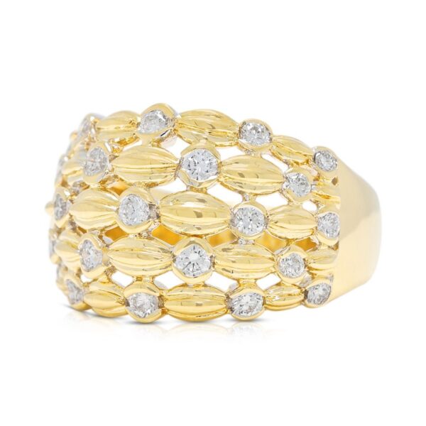 טבעת יהלומים מעוצבת בקפידה בעיצוב רשת של Larry Jewelry במשקל 0.57ct בזהב צהוב 14K