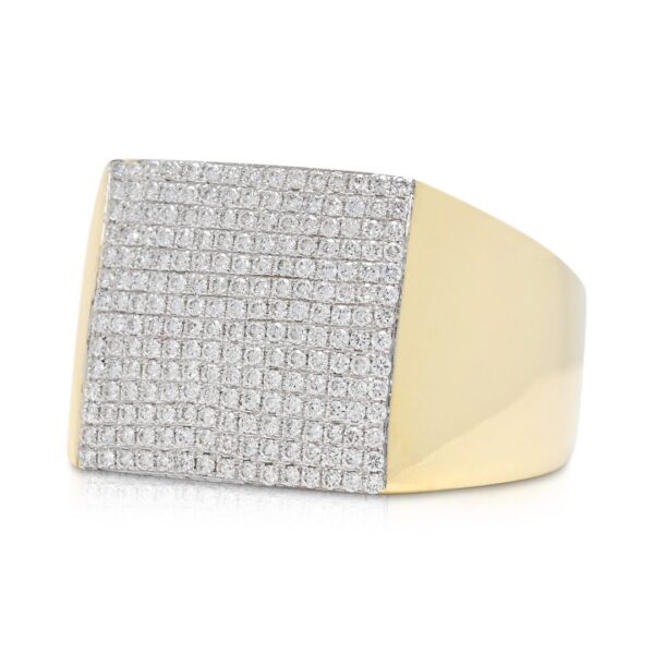 טבעת רחבה יוקרתית מזהב צהוב 18K משובצת יהלום 0.67 קראט