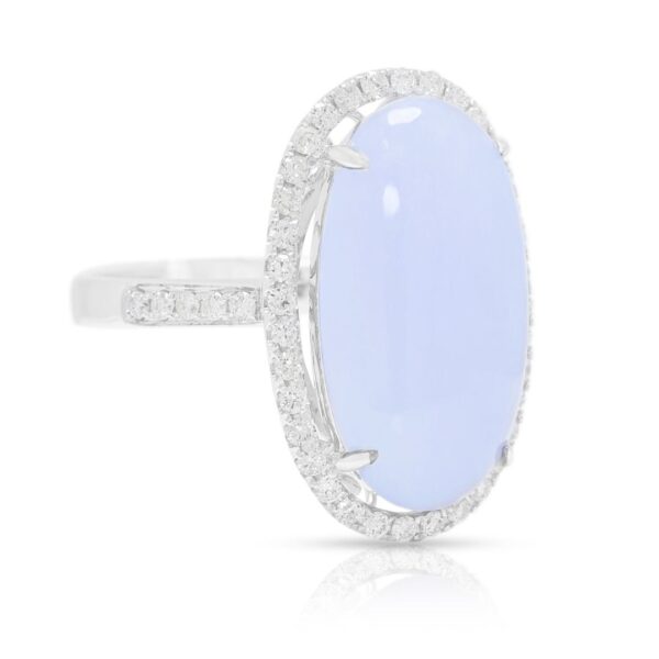 טבעת קוקטייל מלכותית עם יהלום 0.55 קראט וירקן סגול בזהב לבן 18 קראט