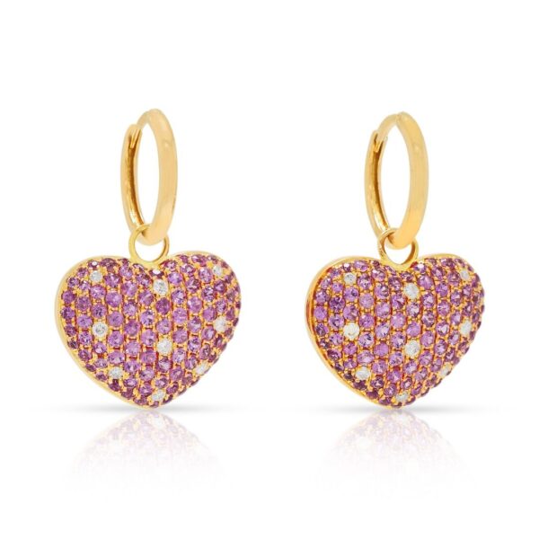 עגילים תלויים רומנטיים עם ספיר ורוד ויהלומים במשקל 1.54 קרט בזהב ורוד 18 קראט