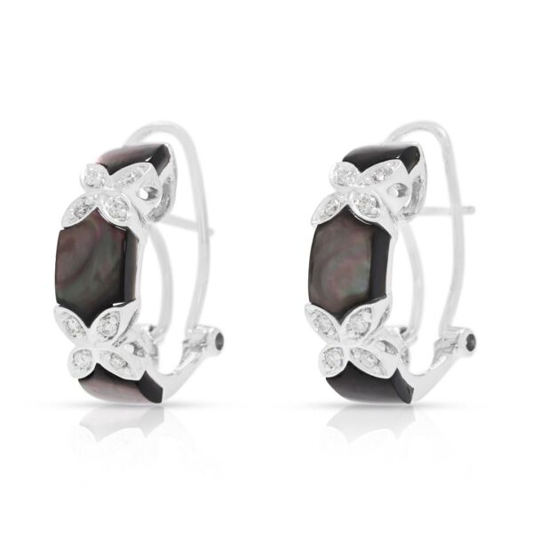 עגילי יהלומים וצדף אם הפנינה מתוחכמים 0.12 קראט בזהב לבן 18K