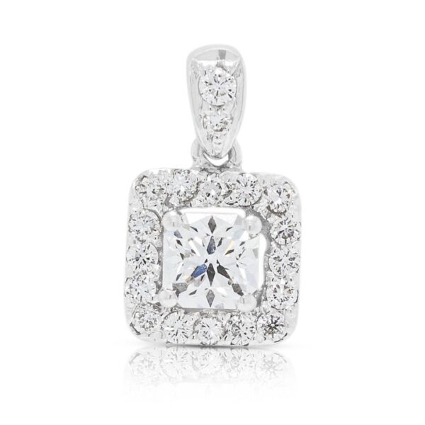 תליון הילה יהלומים מעודן במשקל 0.56 קרט בזהב לבן 18K