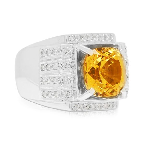 טבעת נוכחות טופז צהוב ויהלומים 9.29 קראט בזהב לבן 8 קראט - מתועדת NGI