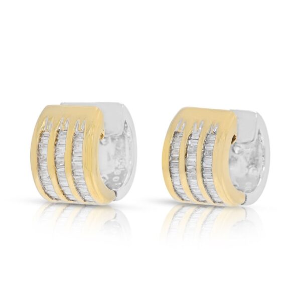 עגילי חישוק צמודים רב-גוניים בסגנון וינטג' משובצים יהלומים במשקל 0.31 קרט, מזהב דו-גוני 14 קראט