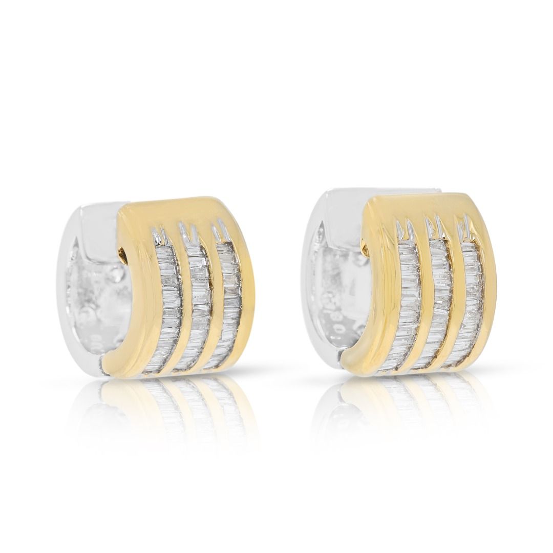 ⁦עגילי חישוק צמודים רב-גוניים בסגנון וינטג' משובצים יהלומים במשקל 0.31 קרט, מזהב דו-גוני 14 קראט⁩ – תמונה ⁦3⁩