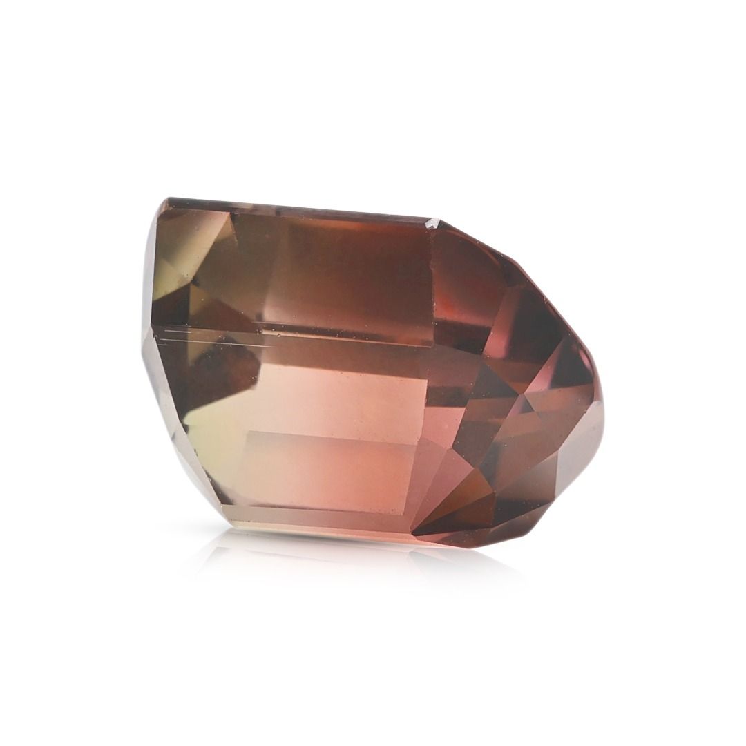 ⁦אבן חן טורמלין טבעי נדירה 9.25ct דו-גונית בחיתוך כרית, עם תעודת NGI⁩ – תמונה ⁦7⁩