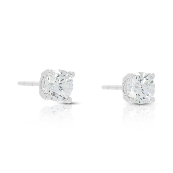 עגילים צמודים קלאסיים מיהלומי מעבדה 0.60ct בזהב לבן 10K
