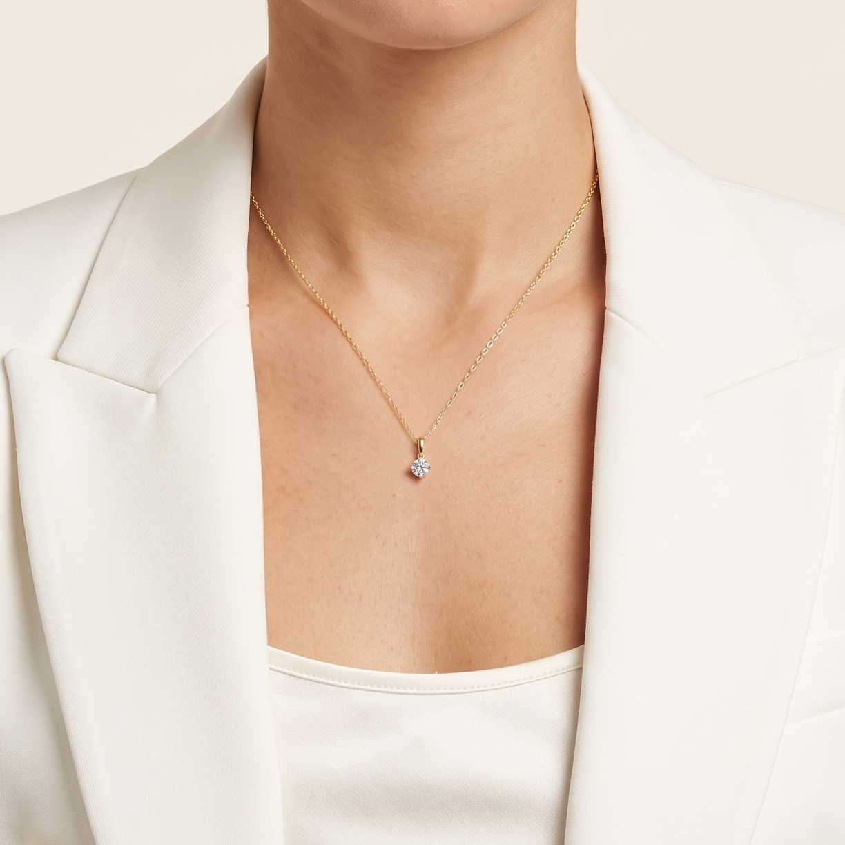 תליון סוליטר אלגנטי מיהלום טבעי 0.50ct בזהב דו-גוני 18K – תמונה 2
